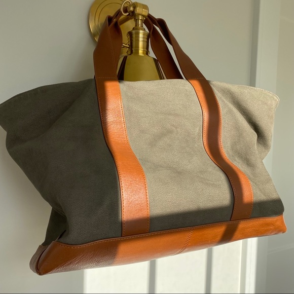 Vineyard Vines Handbags - Vineyard Vines tote bag